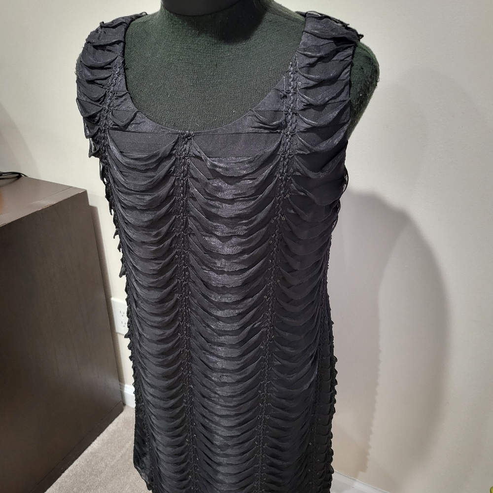 R&M Richard, black, special occasion, sleeveless, has some sequence sz16,stretch - Picture 3 of 9